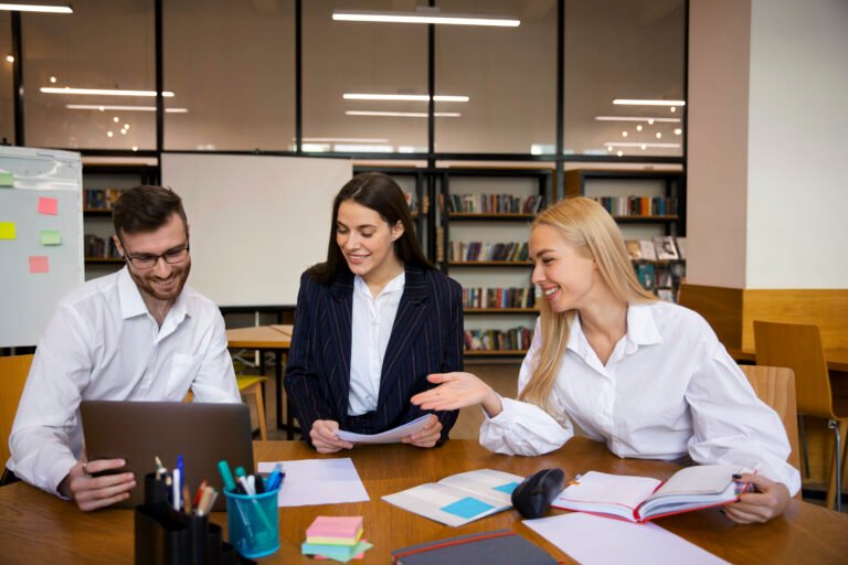 Comment accéder aux cours et aux ressources ?